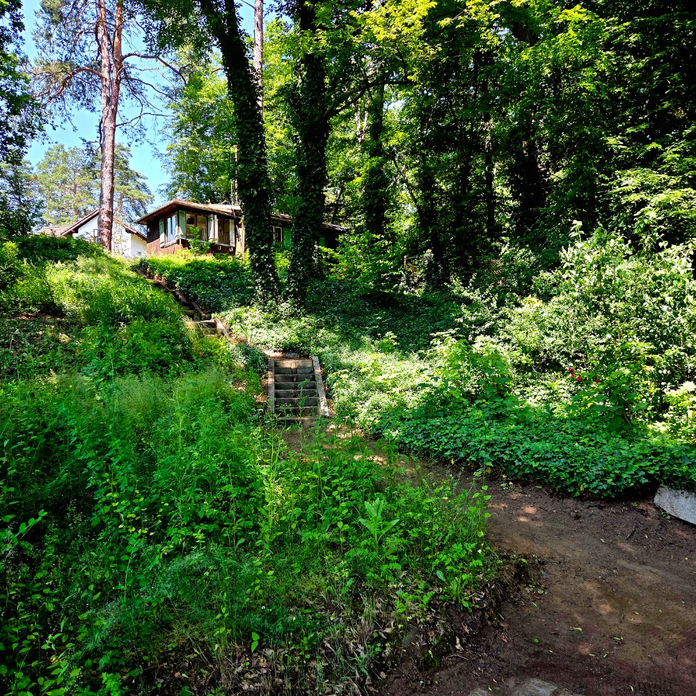 Chata 48 m2 na pozemku 588 m2, Hrusice